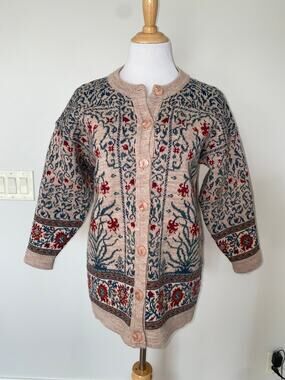 VTG Past Time Wool Cardigan Tapestry Print L/S Size Medium